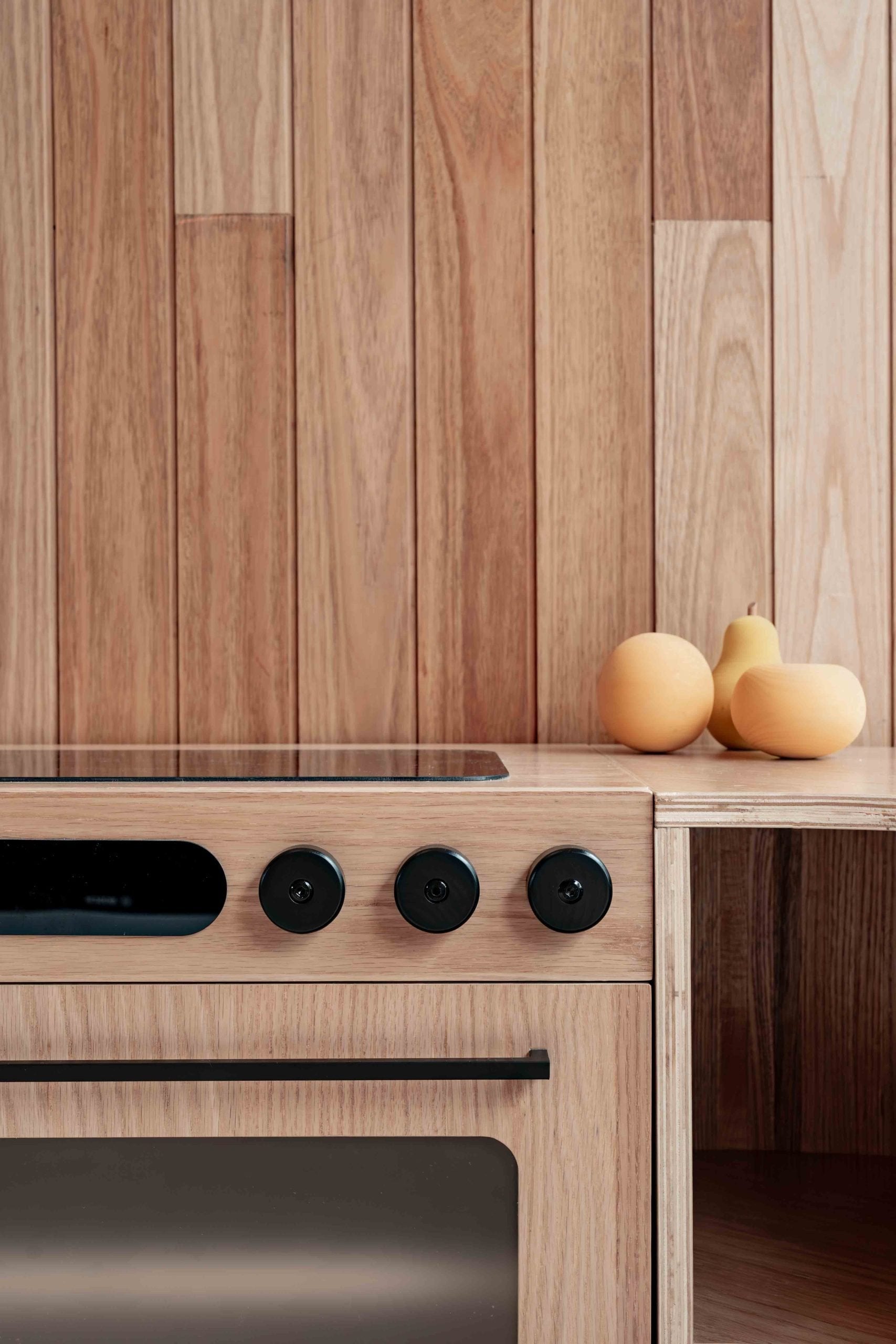 Oak Fluted Play Oven β Montessori Wooden Toy Kitchen