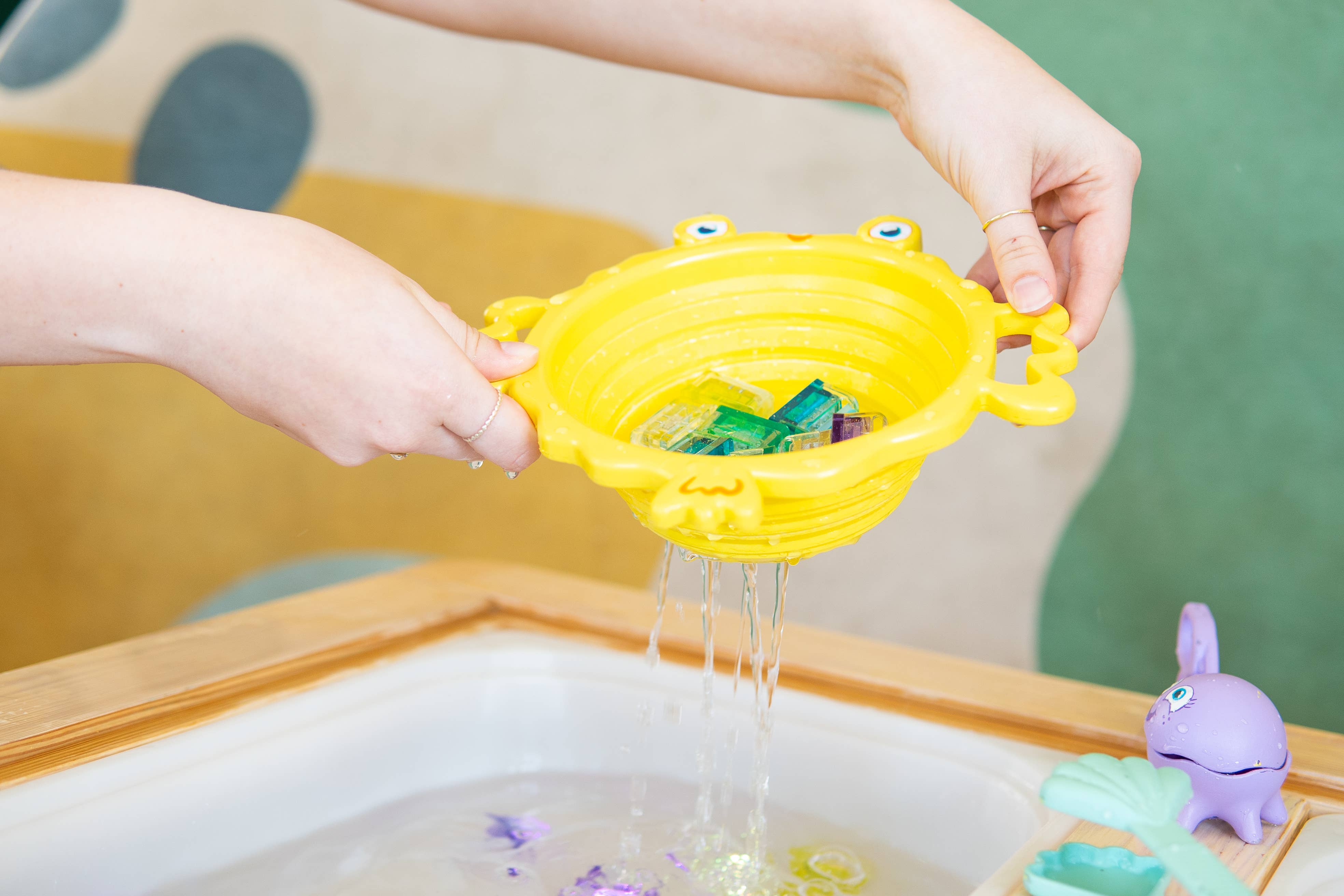 Under The Sea Sensory Glo Cubes and Tools