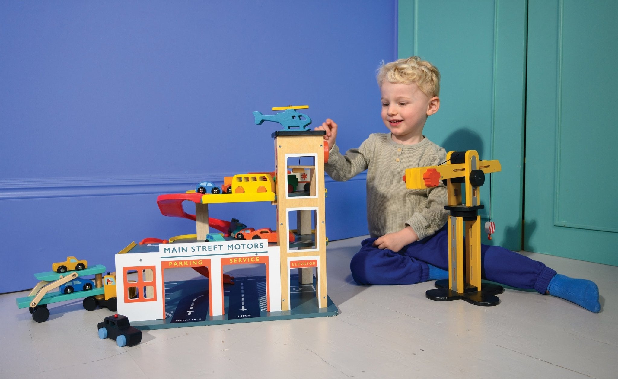 Multi-Level Garage with Lift