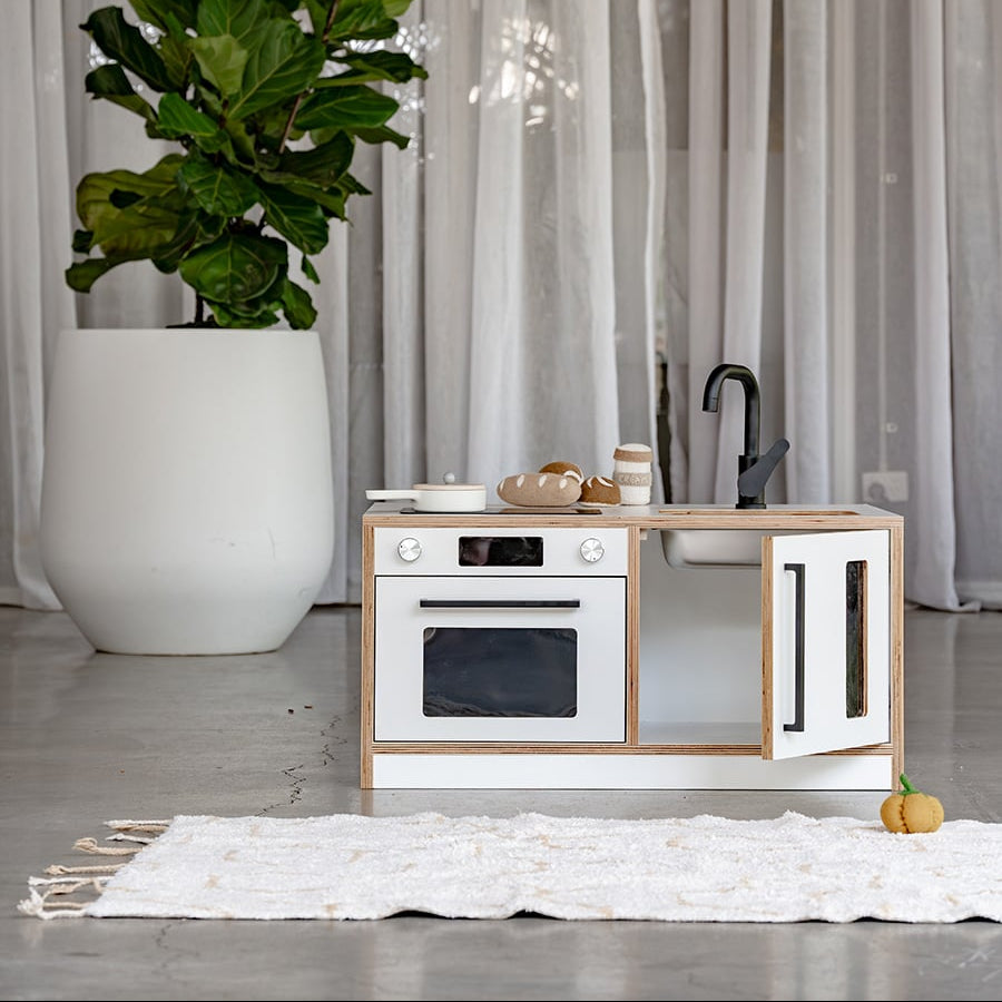 Kitchenette Mini – White & Oak Pretend Play Station